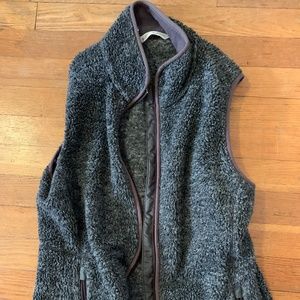 Gray fuzzy Woolrich vest